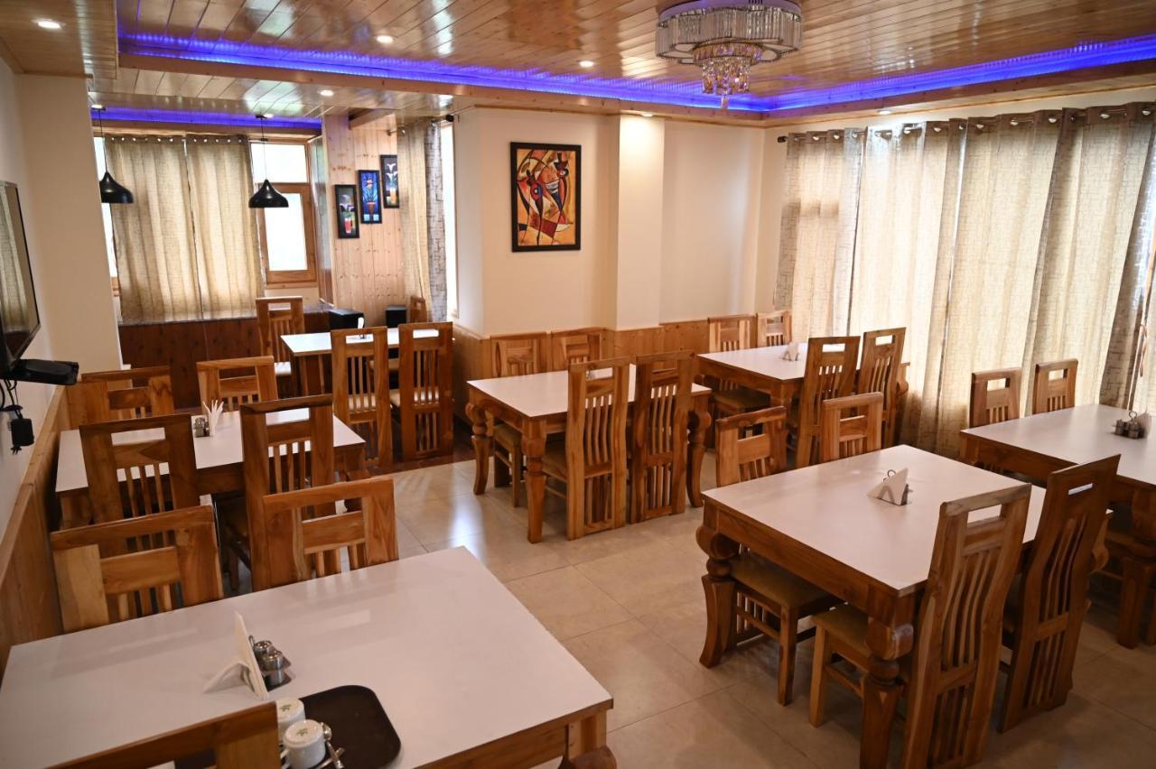 Hotel Highq Manali Zewnętrze zdjęcie