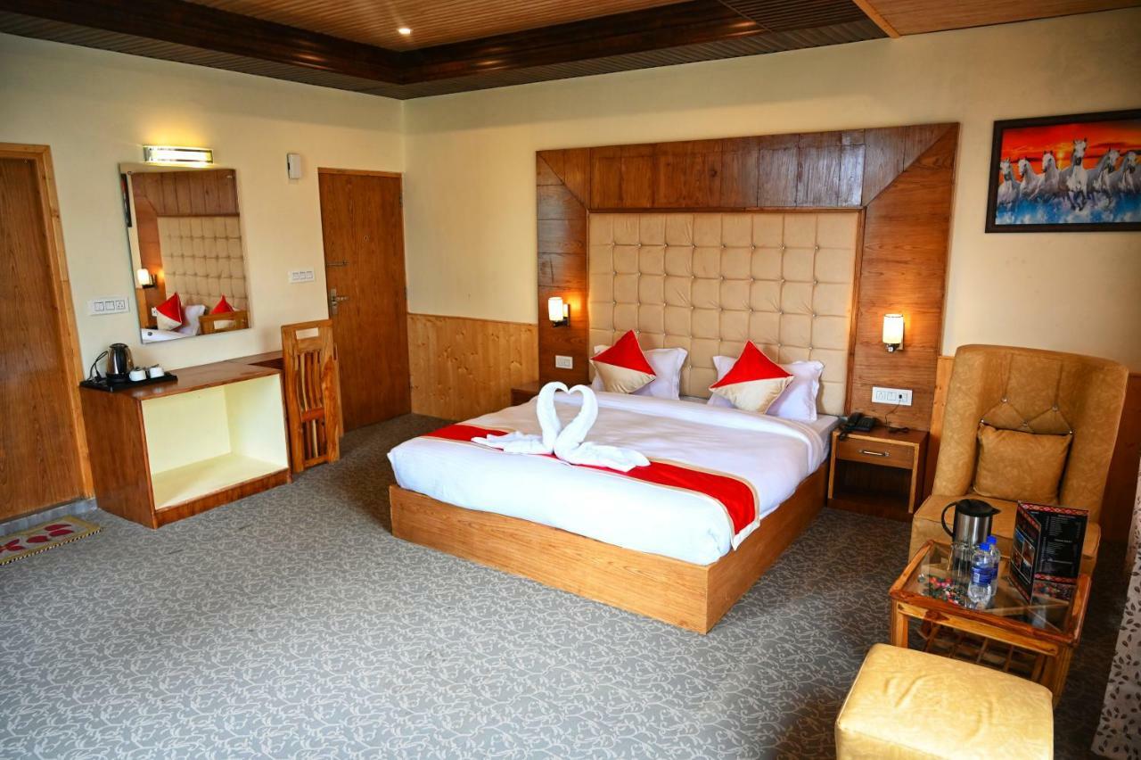 Hotel Highq Manali Zewnętrze zdjęcie