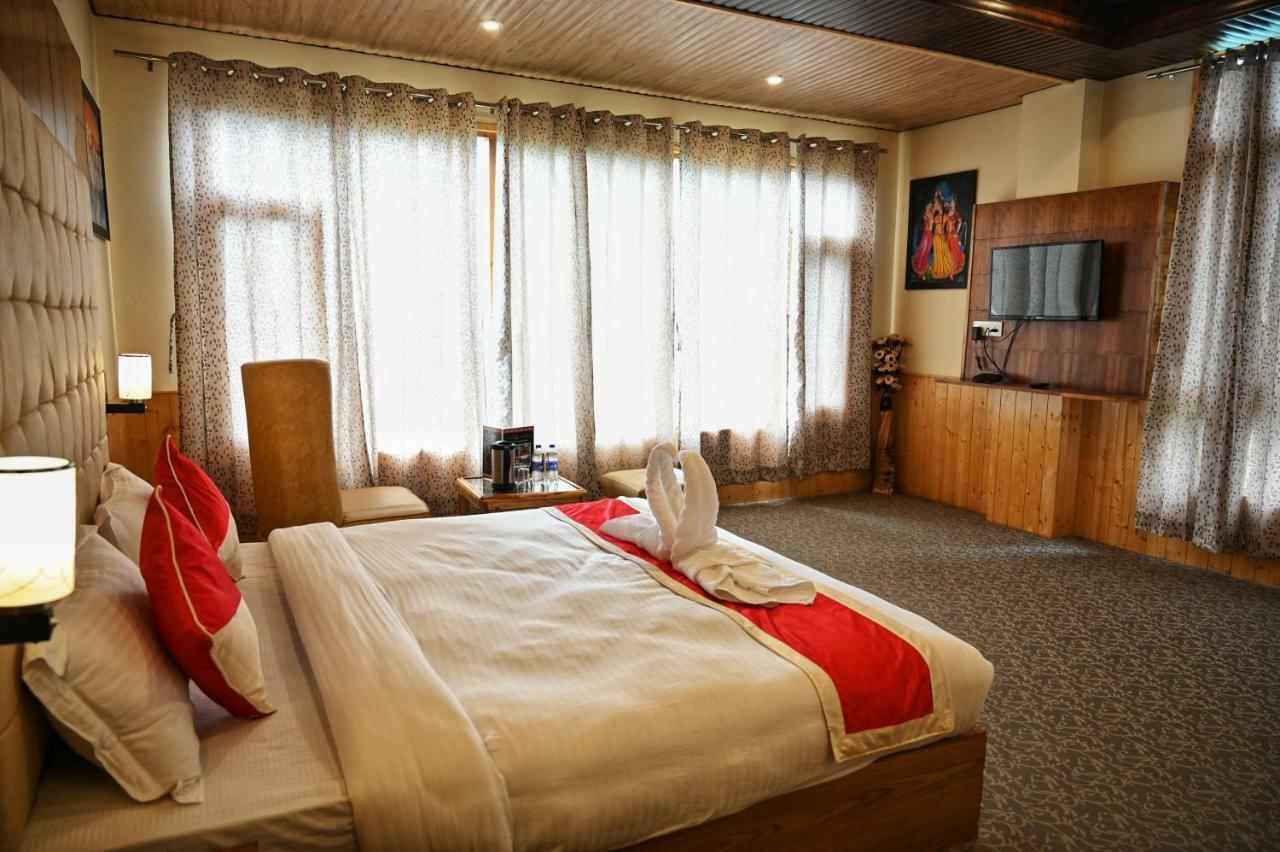 Hotel Highq Manali Zewnętrze zdjęcie